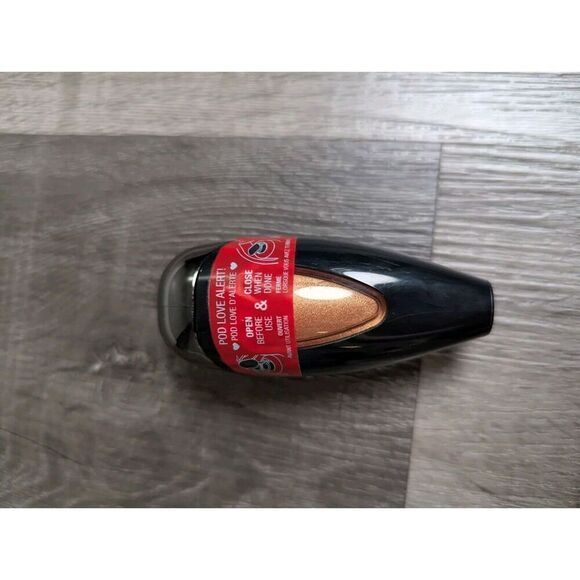 Temptu Airpod Highlighter Soft Focus Finish 302 Gold 0.28 fl.oz - Picture 1 of 3